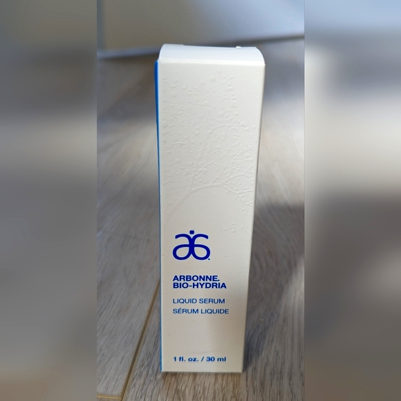 Arbonne bio-hydria liquid serum - Picture 1 of 1